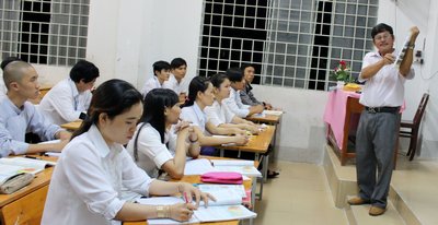 Giờ Địa lý của thầy Nguyễn Anh Dũng bao giờ cũng thu hút học viên.
