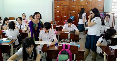 Hiểu và gần gũi với học trò là cách mà cô Đặng Thị Phương Tâm truyền đạt kiến thức hiệu quả cho các em.