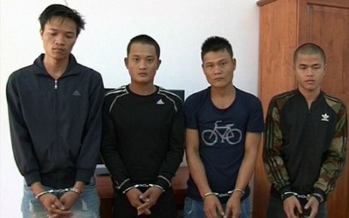 Bốn đối tượng bị bắt về hành vi giúp Hùng lẩn trốn, che giấu và không tố giác tội phạm