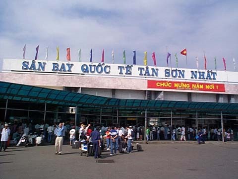 Sân bay Tân Sơn Nhất chuẩn bị phương án phục vụ hành khách dịp Tết (ảnh: KT)