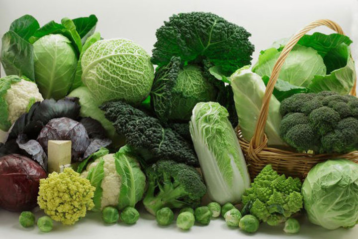 Để có cơ thể khỏe mạnh, cân đối, ngoài tập thể dục, bận cần bổ sung đầy đủ dinh dưỡng và rau xanh.