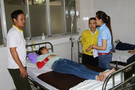 Công nhân đang điều trị tại bệnh viện 