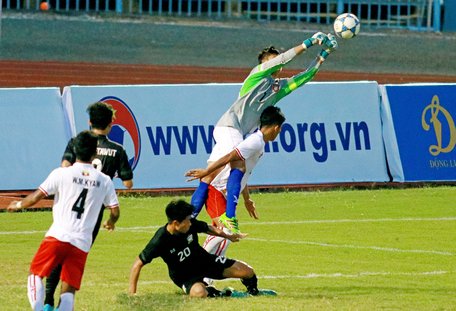  TM TM Phone Thitsar Min (1, U21 Myanmar) cầu thủ xuất sắc trận đấu, trong trận thắng U21 Thái Lan 1-0.