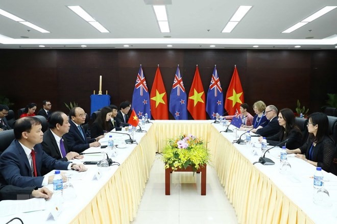 Thủ tướng Nguyễn Xuân Phúc tiếp Thủ tướng New Zealand, bà Jacinda Ardern nhân dịp bà sang dự Hội nghị cấp cao APEC tại Đà Nẵng. (Ảnh: TTXVN)