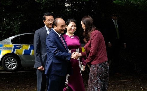 Thủ tướng New Zeanland đón Thủ tướng Nguyễn Xuân Phúc