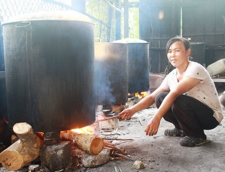 Nhờ giữ cách nấu truyền thống, bắp Bình Minh vẫn chiếm trọn niềm tin của người dùng.