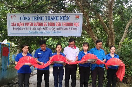 Khởi công xây dựng tuyến đường bê tông ấp Phước Lợi C dẫn vào Trường Mẫu giáo Phước Hậu.