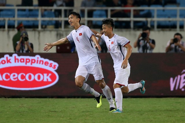 Văn Hậu tỏa sáng với bàn thắng ở cuối trận cho Olympic Việt Nam - Ảnh: Gia Hưng