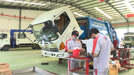 Ngành công nghiệp sửa chữa ô tô- Khu công nghiệp Bình Minh.