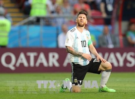 Tuyển thủ Argentina Lionel Messi trong trận đấu Argentina - Pháp ở vòng 1/8 World Cup 2018 ở Kazan, Nga ngày 30/6. (Ảnh: THX/TTXVN)