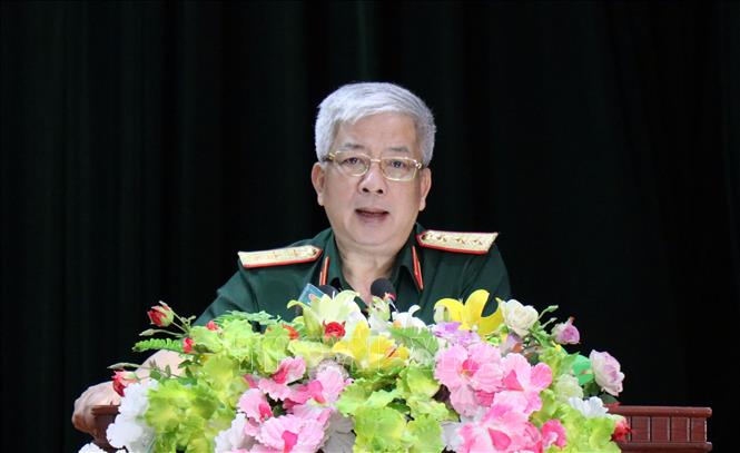 Thượng tướng Nguyễn Chí Vịnh, thay mặt Quân ủy Trung ương, Bộ Quốc phòng giao nhiệm vụ cho Bệnh viện dã chiến cấp 2 số 1 khi sang làm nhiệm vụ gìn giữ hòa bình tại Nam Sudan.