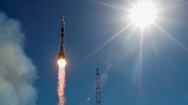 Tàu Soyuz được phóng đi hôm nay 11/10. (Ảnh: Reuters)