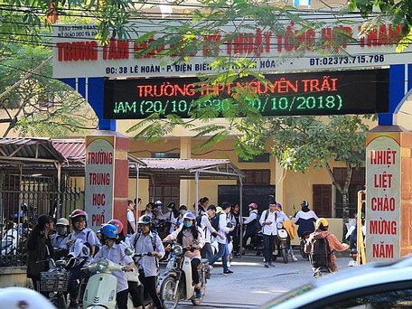 Trường THPT Nguyễn Trãi, Thanh Hóa, nơi xảy ra vụ việc 7 học sinh suýt bị đuổi học vì nói xấu giáo viên trên Facebook. Ảnh: ĐẶNG TRUNG/PLO