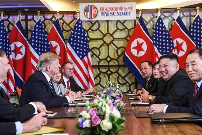 Hội đàm giữa Tổng thống Mỹ Donald Trump và Chủ tịch Triều Tiên Kim Jong-un tại Hà Nội (Việt Nam) ngày 28/2/2019. Ảnh: TTXVN
