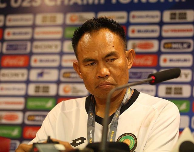HLV Mohamd Darus Bin Tanjong của U23 Brunei chia sẻ đội bóng của ông thua tâm phục khẩu phục U23 Việt Nam quá mạnh, với cầu thủ đáng chú ý nhất là Quang Hải.