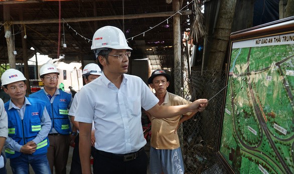 Ông Mai Mạnh Hồng - tổng giám đốc Công ty cổ phần BOT Trung Lương - Mỹ Thuận, doanh nghiệp thực hiện dự án - khẳng định đến cuối năm 2020 thông tuyến toàn bộ công trình - Ảnh: Chế Thân