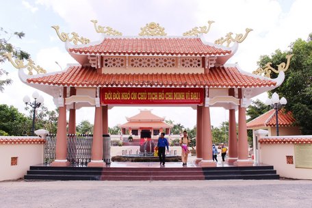 Di tích lịch sử văn hóa Đền thờ Bác Hồ là địa chỉ đỏ giáo dục thế hệ trẻ