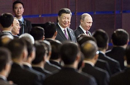 Chủ tịch Tập Cận Bình và Tổng thống Nga Vladimir Putin tại Moskva ngày 5/6. Ảnh: AFP