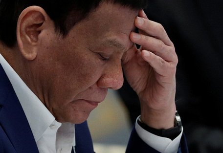 Tổng thống Philippines Rodrigo Duterte tại ASEAN Summit ngày 22-6 - Ảnh: REUTERS