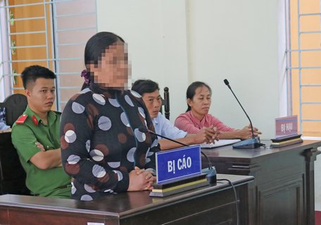 Bị cáo Trần Thị Ngọc Giàu tại phiên tòa xét xử sơ thẩm.