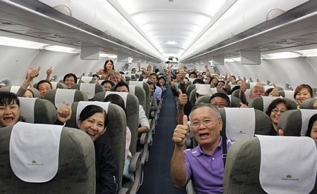  Du khách trên chuyến bay thuê bao nguyên chuyến từ TP Hồ Chí Minh đi Nhật Bản.