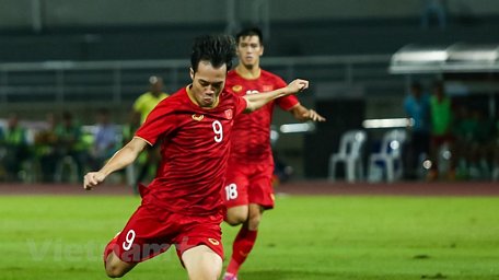 Vé trận đấu giữa Việt Nam và Malaysia diễn ra ngày 10/10 sẽ được mở bán đầu tiên vào ngày 19/9 tới. (Ảnh: Nguyên An)