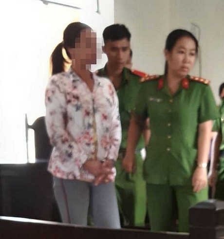Bị cáo Trần Thị Phương Thảo tại phiên tòa sơ thẩm.
