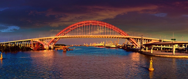 Việc xây dựng và đưa cầu Hoàng Văn Thụ vào sử dụng góp phần mở rộng sự phát triển đô thị thành phố Hải Phòng về phía Bắc theo định hướng phát triển không gian đô thị (ảnh Nguyễn Đức Nghĩa)