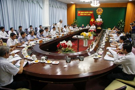 Ông Nguyễn Đức Kiên yêu cầu UBND 2 tỉnh sớm giải ngân đền bù cho nhân dân để ổn định cuộc sống.