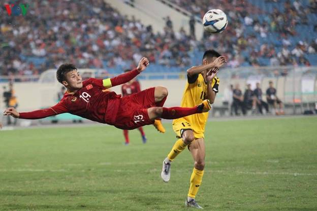 Tiền vệ: Nguyễn Quang Hải