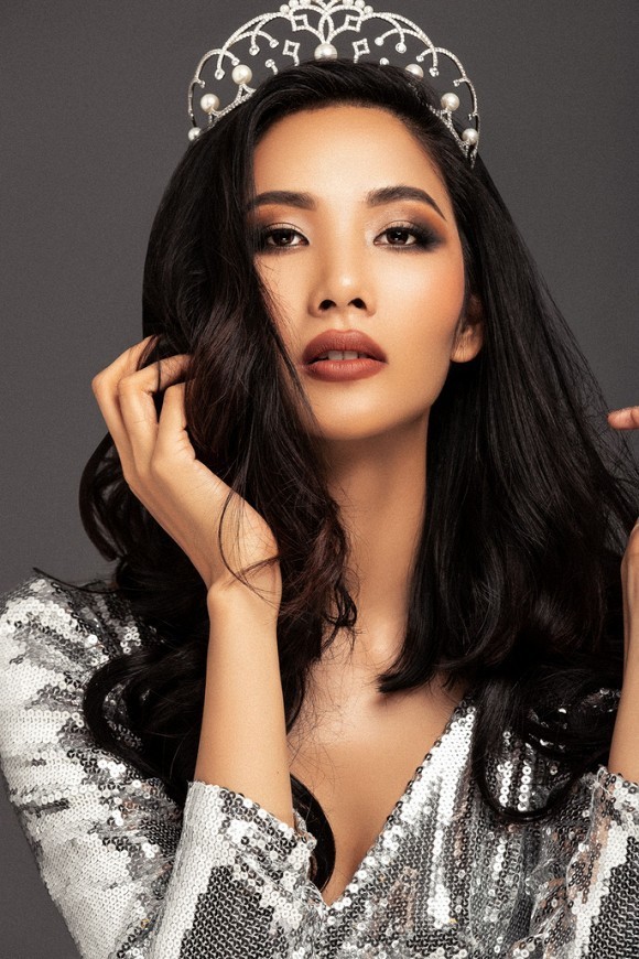 Top 20 Miss Universe 2019 Hoàng Thùy.