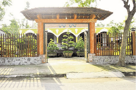 Ngôi nhà cổ của anh Tuấn ở khóm 2, thị trấn Lai Vung