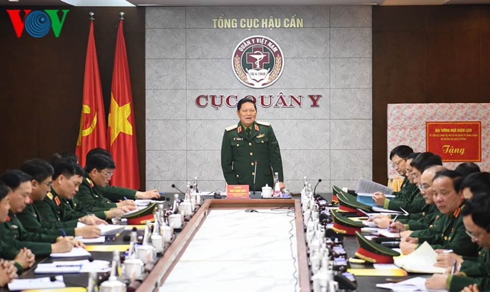 Bộ trưởng Ngô Xuân Lịch đánh giá cao sự nỗ lực của Cục Quân y, đặc biệt là trong công tác phòng chống dịch bệnh.