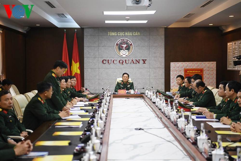  Bộ trưởng Bộ Quốc phòng Ngô Xuân Lịch làm việc với lãnh đạo Cục Quân y.