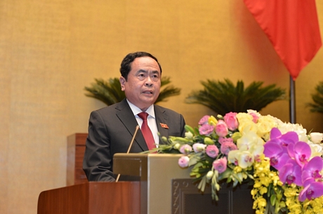 Chủ tịch MTTQ Trần Thanh Mẫn trình bày báo cáo trước Quốc hội. Ảnh VGP