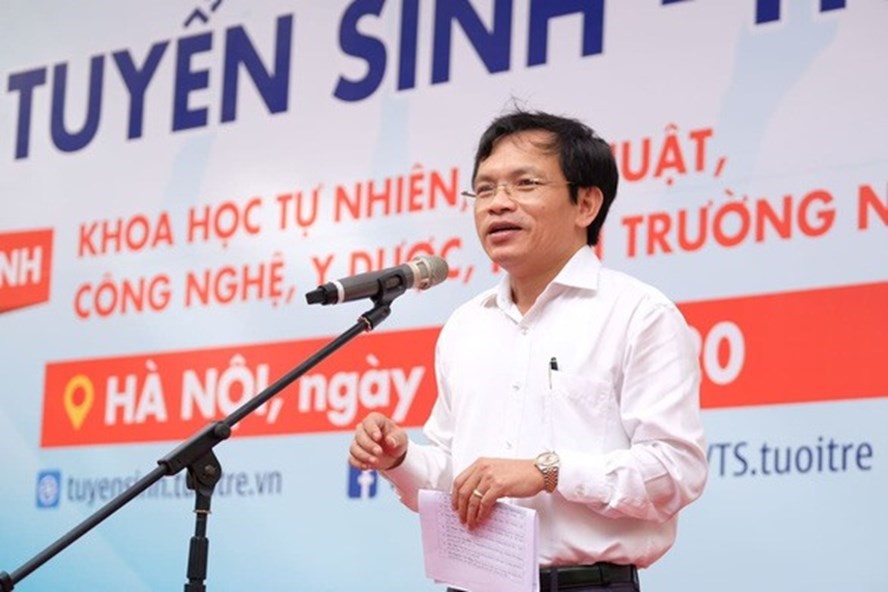 Ông Mai Văn Trinh, Cục trưởng Cục Quản lý chất lượng (Bộ GDĐT) tại Ngày hội tư vấn tuyển sinh 2020. Ảnh: Nam Trần