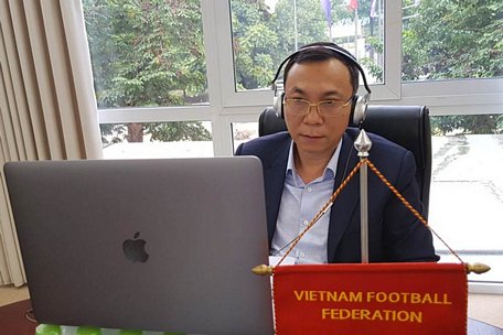 Ông Trần Quốc Tuấn là đại diện của VFF trong cuộc họp với Chủ tịch FIFA (Ảnh: VFF)