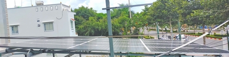 Nhiều hộ gia đình đã chọn giải pháp lắp hệ thống điện năng lượng mặt trời mái nhà để giảm tiền điện.
