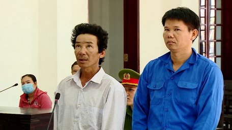  2 bị cáo Lạc Long Tiến và Thái Văn Hải.