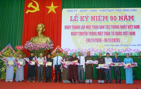 Các cá nhân được Ủy ban Trung ương MTTQ Việt Nam tặng Kỷ niệm chương “Vì sự nghiệp đại đoàn kết toàn dân tộc” năm 2020.