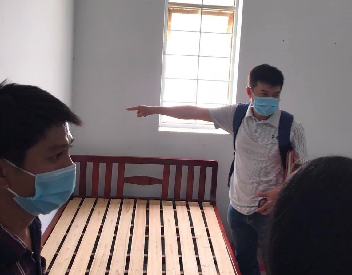 Đoàn công tác của BV Chợ Rẫy khảo sát thực tế tại Trung tâm Y tế TP. Hà Tiên.