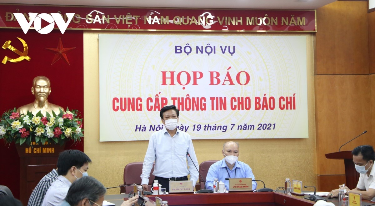 Thứ trưởng Bộ Nội vụ  Nguyễn Duy Thăng nhấn mạnh, Bộ Nội vụ chưa đề nghị lên Chính phủ xem xét sáp nhập đơn vị hành chính cấp tỉnh.