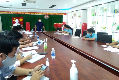 Đoàn kiểm tra làm việc tại Công ty Leader (Việt Nam)