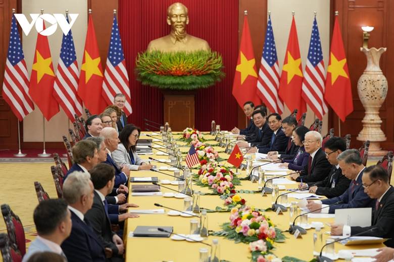 Sau lễ đón, Tổng Bí thư Nguyễn Phú Trọng và đoàn đại biểu cấp cao Việt Nam đã hội đàm với Tổng thống Joe Biden và đoàn đại biểu cấp cao Hoa Kỳ.