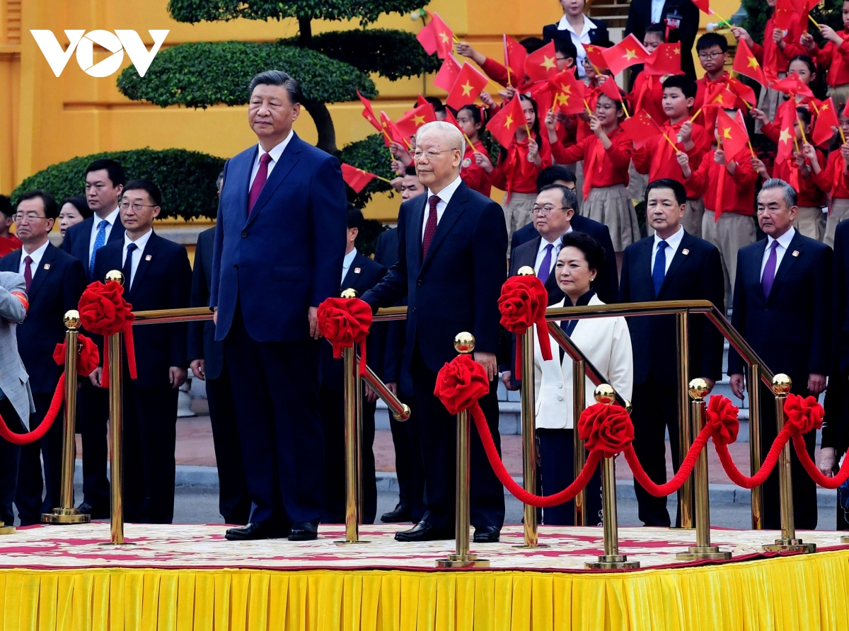 Đây là lần thứ 3, Tổng Bí thư, Chủ tịch Trung Quốc Tập Cận Bình tới Việt Nam trên cương vị người đứng đầu đảng, nhà nước.