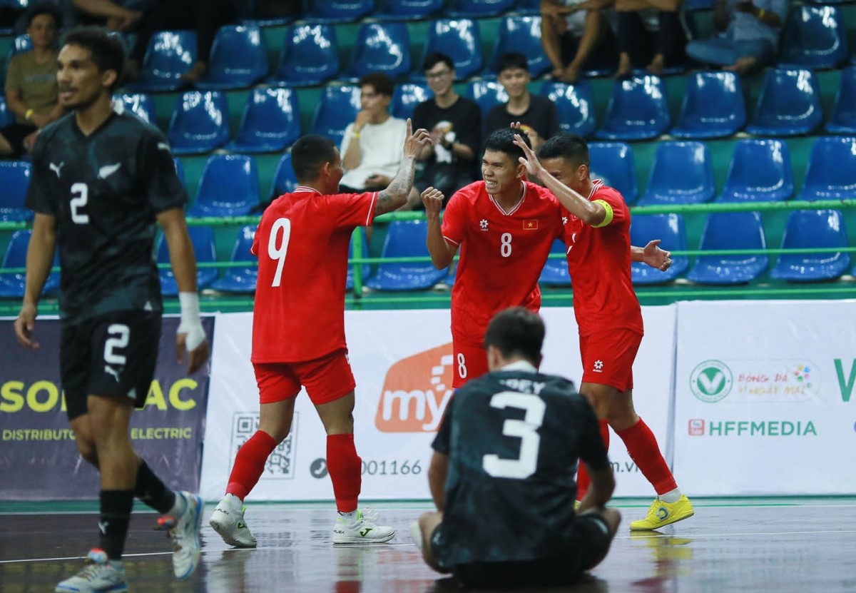 ĐT Futsal Việt Nam 2 lần vượt lên dẫn trước nhưng chỉ có được kết quả hoà trước đối thủ