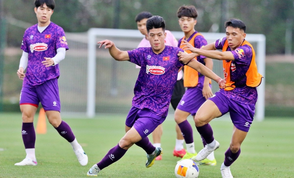 U23 Việt Nam có thể thay người thoải mái khi đá giao hữu với U23 Jordan (Ảnh: VFF).