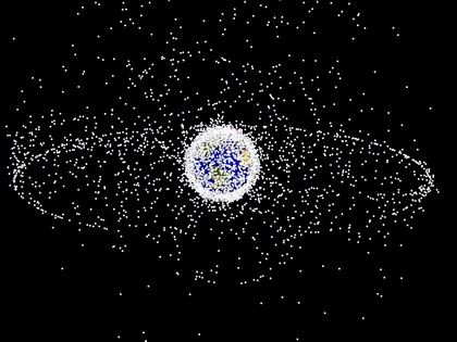 Mô tả mật độ rác vũ trụ trong quỹ đạo Trái Đất. (Nguồn: Wikipedia)
