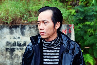 Điểm nhấn của bộ phim là lần đầu tiên NSƯT Hoài Linh thủ cùng lúc 3 vai