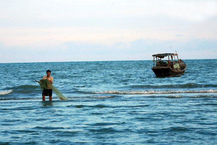 Bên cảnh vẻ đẹp thiên nhiên, Ba Động cũng là địa điểm lý tưởng để khám phá cuộc sống của ngư dân Nam Bộ.